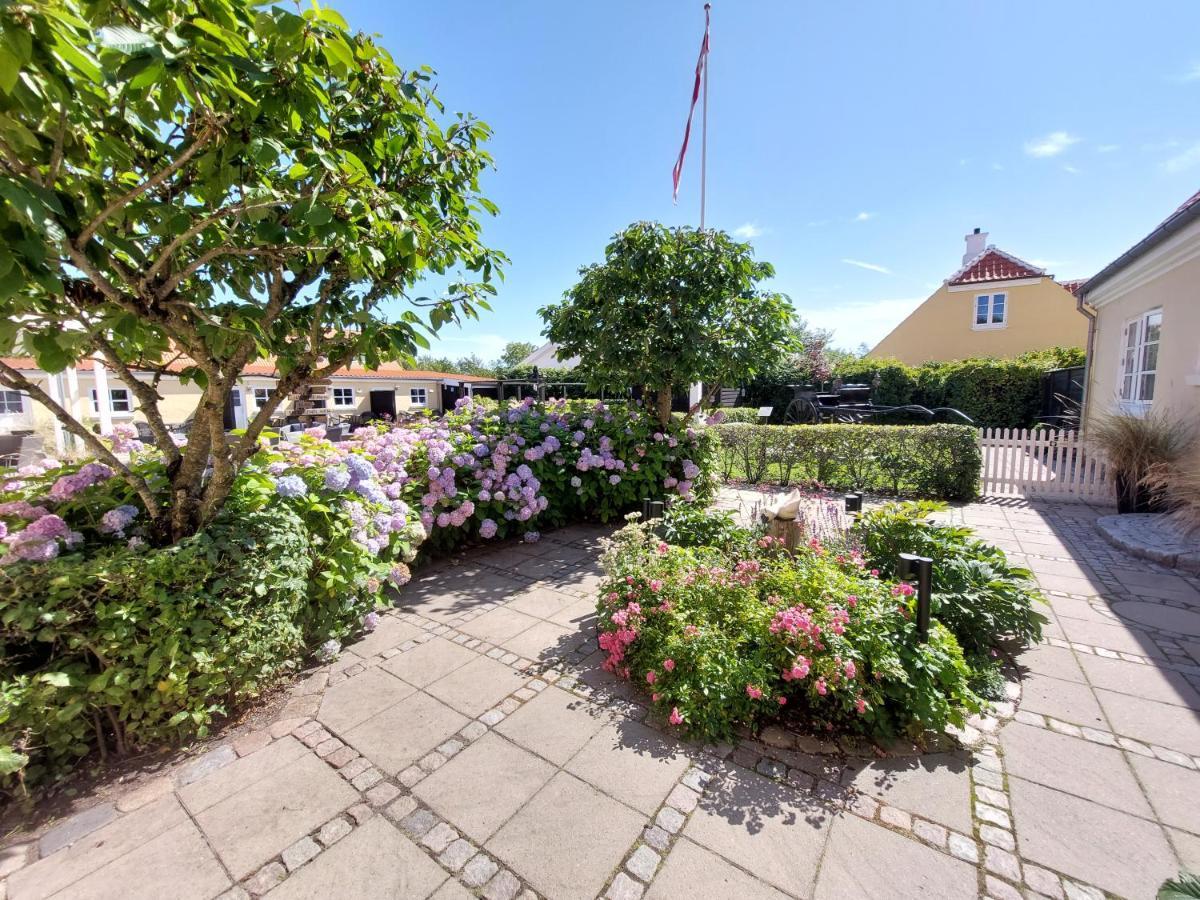 Toftegården Guesthouse - Apartments&Rooms Skagen Buitenkant foto